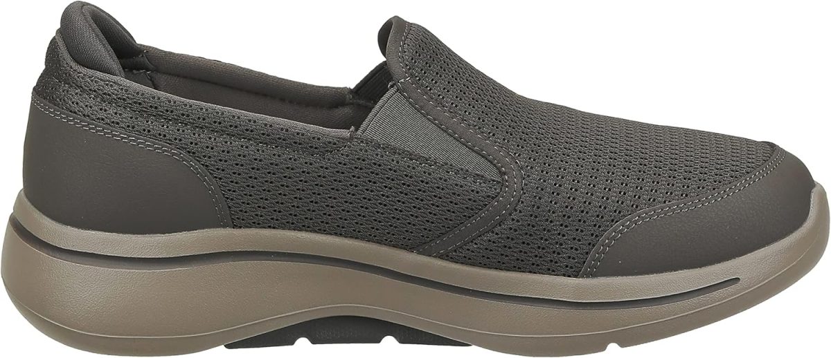 ⁦Skechers GO-WALK ARCH FIT mens Walking Shoe⁩ - الصورة ⁦4⁩