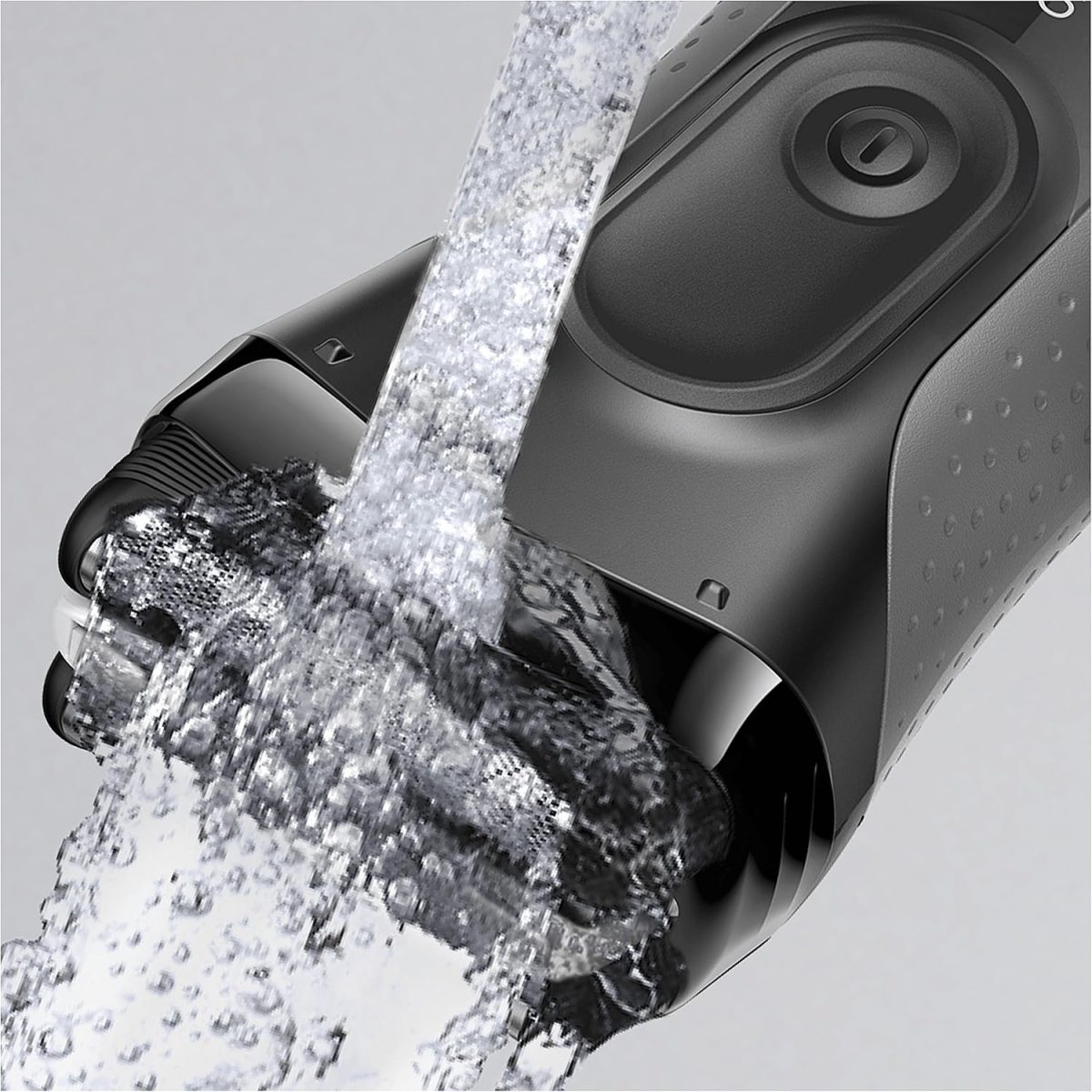 ⁦Braun Series 3 3-in-1 Electric Shaver, Beard Trimmer with 5 Comb Attachments, Wet & Dry, 45 Minutes Battery Life, Rechargeable and Wireless Shaver, Black/Grey⁩ - الصورة ⁦3⁩