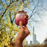 ⁦Coach New York Wild Rose Eau De Parfum 1.7 oz⁩ - الصورة ⁦4⁩