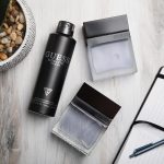 ⁦GUESS SEDUCTIVE HOMME (M) SET EDT 100ML + SG 100ML + BODY SPRAY 226ML + POUCH (NEW PACK)⁩ - الصورة ⁦2⁩