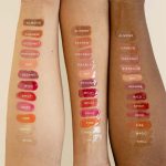 ⁦Tower 28 ShineOn Lip Jelly, XOXO, Non-Sticky, Hydrating Vegan Lip Gloss in Sheer Pink, Moisturizing Apricot and Raspberry Seed Oil, Clean, Cruelty Free⁩ - الصورة ⁦4⁩