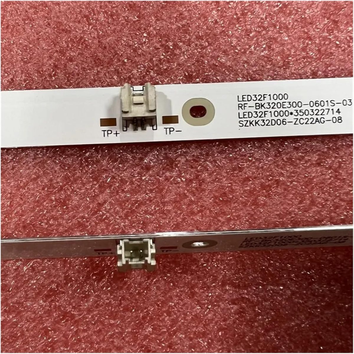 ⁦TILLOJJ LED backlight strip 6LED for K.on/ka LED32F1000 RF-BK320E30-0601S-07 SZKK32D06-ZC22AG-08 KKTV D32C K32K5 (Color : Kit 2pcs For 1 TV)⁩ - الصورة ⁦4⁩