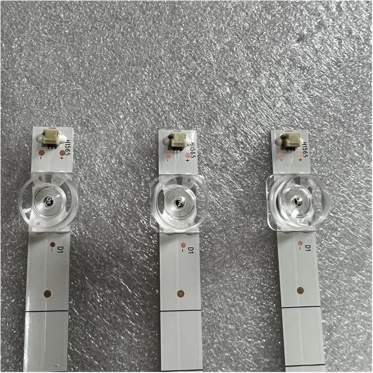 ⁦TILLOJJ LED Backlight strip 6LED for Hi.sen/se 40H4F 40H4030F 40H5500F 40H5590F 40E5600EU CRH-BX40C130300603913 (Color : 6 PCS For 2 TV)⁩ - الصورة ⁦2⁩