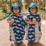 ⁦COCOSAND Toddler Sunglasses with Strap Polarized Retro Square Soft Silicone Nose Pads Baby Boys Girls Age 0-24 Months⁩ - الصورة ⁦2⁩