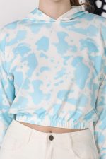⁦Greciilooks Women Tie Dye Print Crop Hoodie Long Sleeve Drawstring Pullover Tops Loose Casual Sweatshirt for Women Top, Off-White & Sky Blue, 34⁩ - الصورة ⁦5⁩