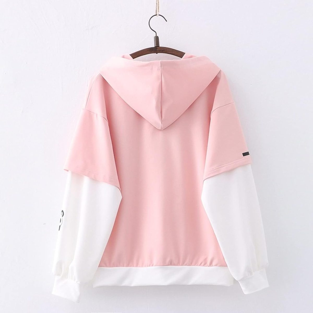 ⁦SHINsuke Women Kawaii Panda Hoodies Cute Long Sleeve Anime Preppy Sweatshirts Fall Drawstring Loose Patchwork Pullover with Pocket, Pink, One Size⁩ - الصورة ⁦4⁩