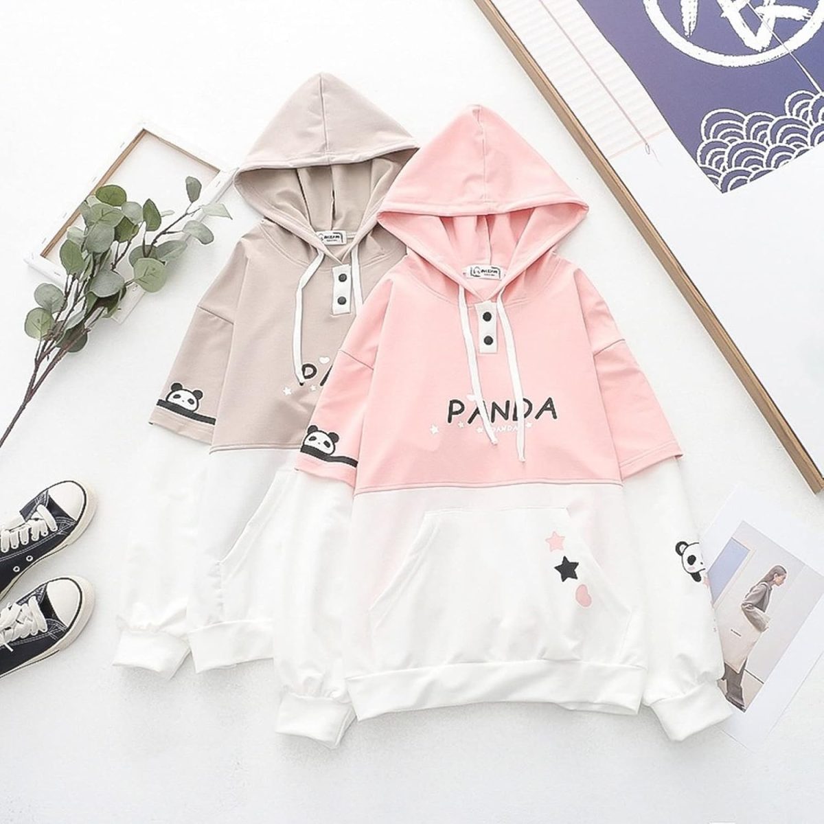 ⁦SHINsuke Women Kawaii Panda Hoodies Cute Long Sleeve Anime Preppy Sweatshirts Fall Drawstring Loose Patchwork Pullover with Pocket, Pink, One Size⁩ - الصورة ⁦6⁩