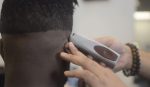 ⁦Andis TS-1 17235 Pro Foil Lithium Titanium Foil Shaver, Cord/Cordless, Smooth Shaving Cordless Shaver with Charger, Gray⁩ - الصورة ⁦3⁩