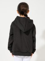 ⁦Styli Girls Butterfly Sequin Patch Hoodie⁩ - الصورة ⁦5⁩