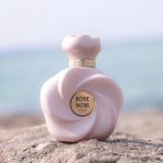 ⁦Ahmed Al Maghribi Rose noir EDP 75ML | Buttery floral | Vanilla | Citrusy rose | Freshness | long lasting | Ambergris | Cashmere Wood | Men Perfume | Women Perfume | Unisex | Perfumes⁩ - الصورة ⁦3⁩