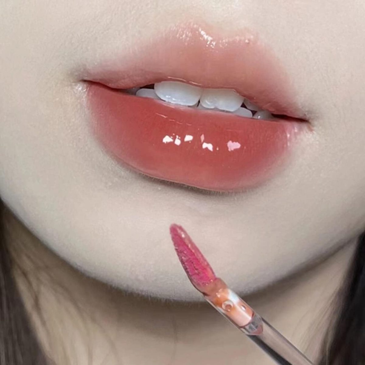 ⁦KWOLYKIM Glass Water Lifter Gloss, Hydrating Lip Gloss, Plumping Water Gloss Lip Gloss Moisturizing Sweet Lip Glaze Snow Pink⁩ - الصورة ⁦4⁩