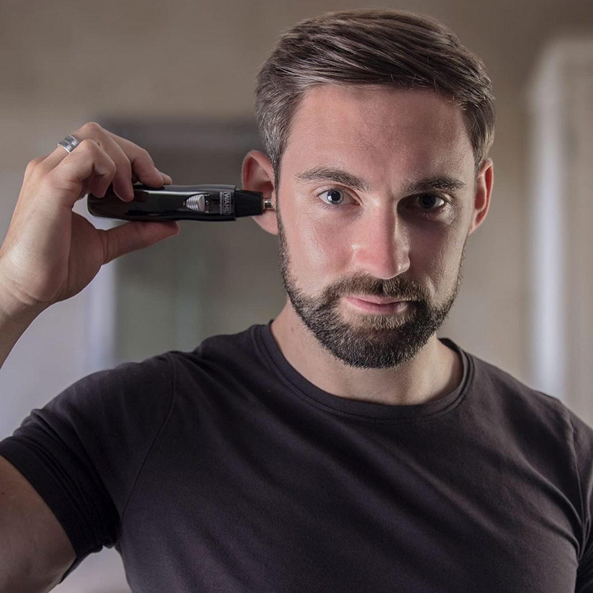⁦WAHL 3 in 1 Personal Trimmer, Nose Hair Eyebrow, Painless Eyebrow and Facial Hair Trimmer for Men Women, Rechargeable, Washable Heads, Black⁩ - الصورة ⁦5⁩