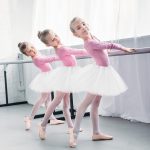 ⁦3Layered Tulle Tutu Skirt, Girl With Bow, Ballet Dress Up Kids Tutu Skirt⁩ - الصورة ⁦4⁩