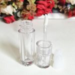 ⁦Refillable Lip Glaze Bottle, 10 Pack Clear Empty Lip Gloss Tube Leakproof Clear Plastic Small Travel Lip Cosmetics⁩ - الصورة ⁦4⁩