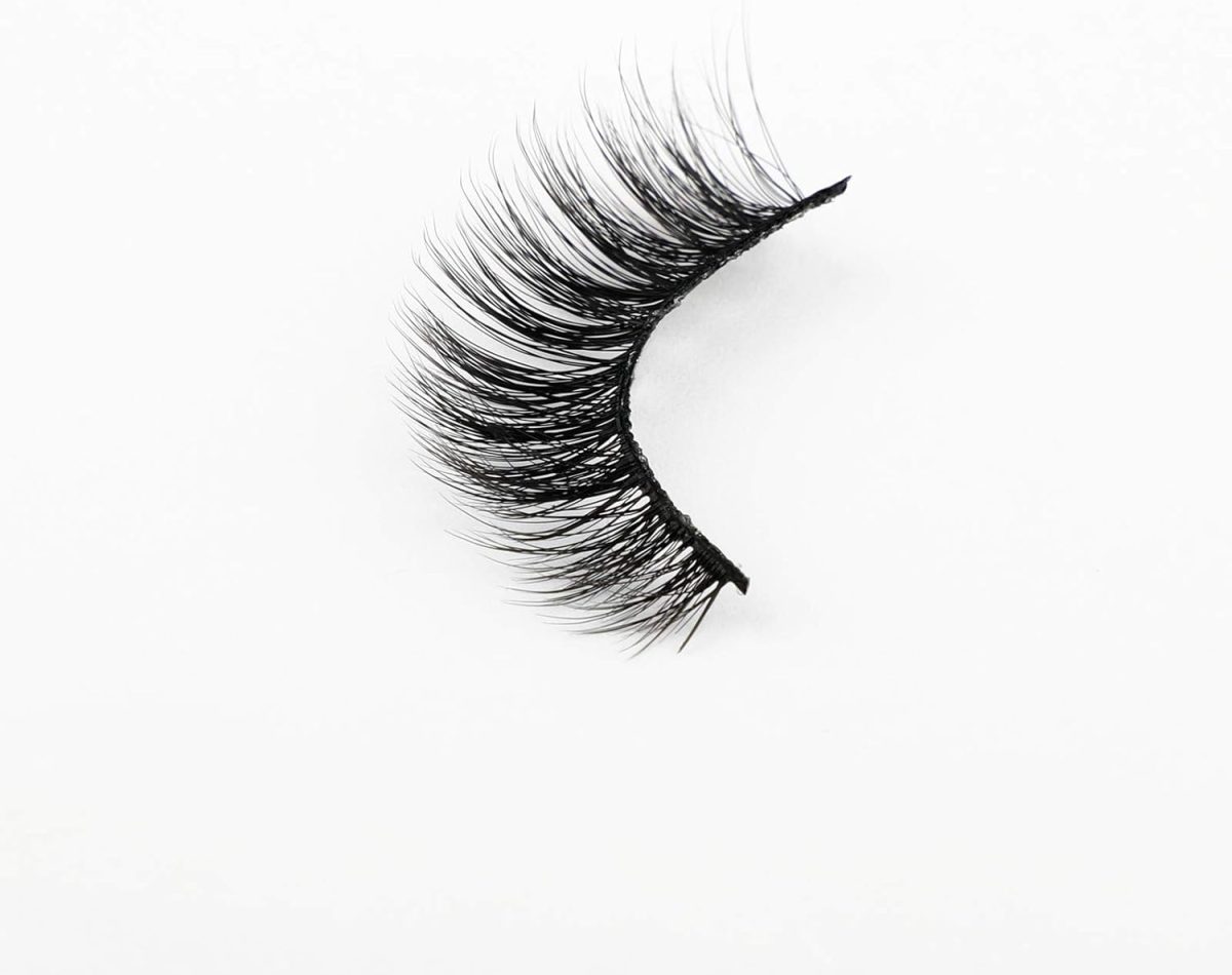 ⁦Newcally Lashes False Eyelashes Cat Eyes Wispy Natural Faux Mink Lashes 14 Pairs Pack Light Volume Short Fake Eye Lashes Multipack⁩ - الصورة ⁦8⁩