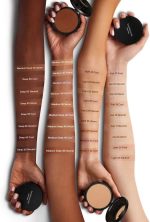 ⁦Bareminerals Barepro 16Hr Skin-Perfecting Powder Foundation Light 20 Warm, 8 G/0.28 Ounce, 1 Count, 1⁩ - الصورة ⁦4⁩