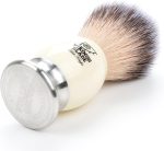 ⁦VIKINGS BLADE 'White Knight' Luxury Shaving Brush, Heavy Steel Base + Faux Ivory Acrylic⁩ - الصورة ⁦6⁩