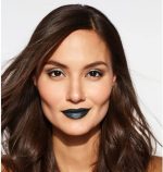 ⁦Maybelline New York Color Sensational Matte Metallics Lipstick 30 Molten Brown⁩ - الصورة ⁦4⁩