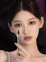 ⁦L&Wen Eyebrow Pen with Micro-Fork Tip, 2 Tip Microblade Eyebrow Pen, Waterproof Smudgeproof Long Lasting Brow Contouring Pencil, Create Natural Brows (Grey/Black)⁩ - الصورة ⁦5⁩