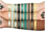 ⁦Huda Beauty Exclusive New Obsessions Eyeshadow Palette (Emerald), Multicolor, 1 Count (Pack of 1)⁩ - الصورة ⁦6⁩
