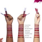 ⁦MAMAEARTH Naturally Matte Lip Serum - Matte Liquid Lipstick with Vitamin C & E for Upto 12 Hour Long Stay - 07 Beet it Red (Red) - 3ml⁩ - الصورة ⁦5⁩