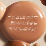 ⁦HOURGLASS Veil™ Hydrating Skin Tint Foundation 9 - Medium with warm undertones 35ml⁩ - الصورة ⁦5⁩
