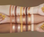 ⁦Huda Beauty Brown Obsessions Eyeshadow Palette - Toffee⁩ - الصورة ⁦5⁩