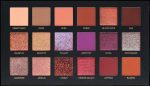 ⁦Huda Beauty Textured Eyeshadow Palette Rose Gold Edition⁩ - الصورة ⁦2⁩