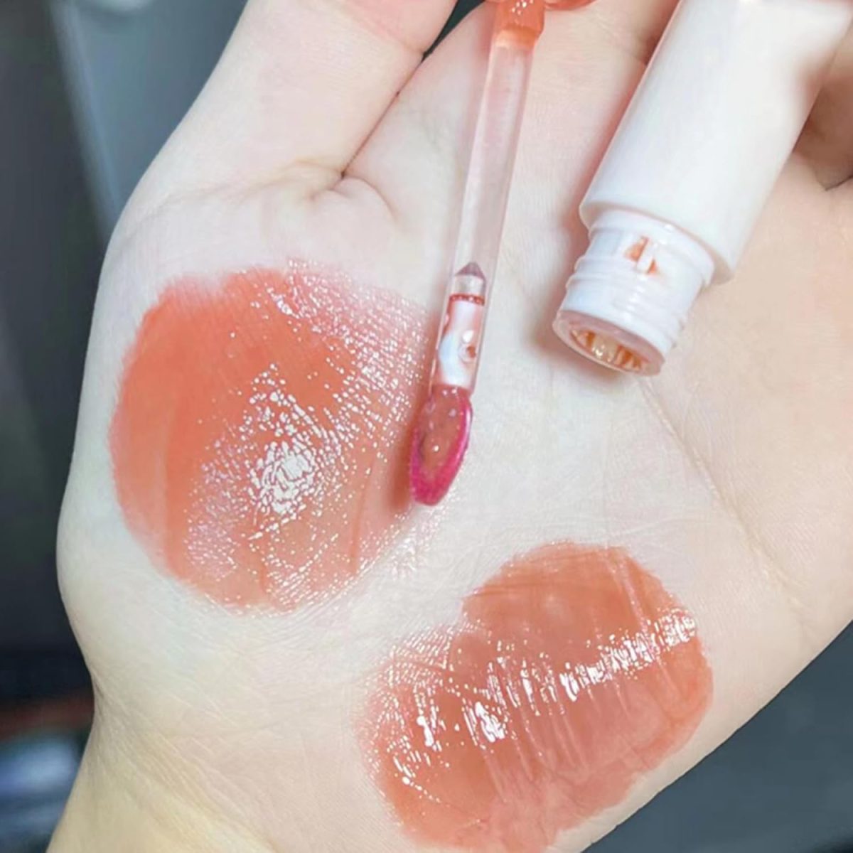 ⁦KWOLYKIM Glass Water Lifter Gloss, Hydrating Lip Gloss, Plumping Water Gloss Lip Gloss Moisturizing Sweet Lip Glaze Snow Pink⁩ - الصورة ⁦3⁩