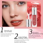 ⁦Korean Style Lip Oil Gloss, Ultra-Shiny Clear Lipstick Gloss Crystal Jelly Moisturizing Lip Oil,Fashion Lipstick Makeup Care Lipstick for Girls and Women(#01)⁩ - الصورة ⁦2⁩