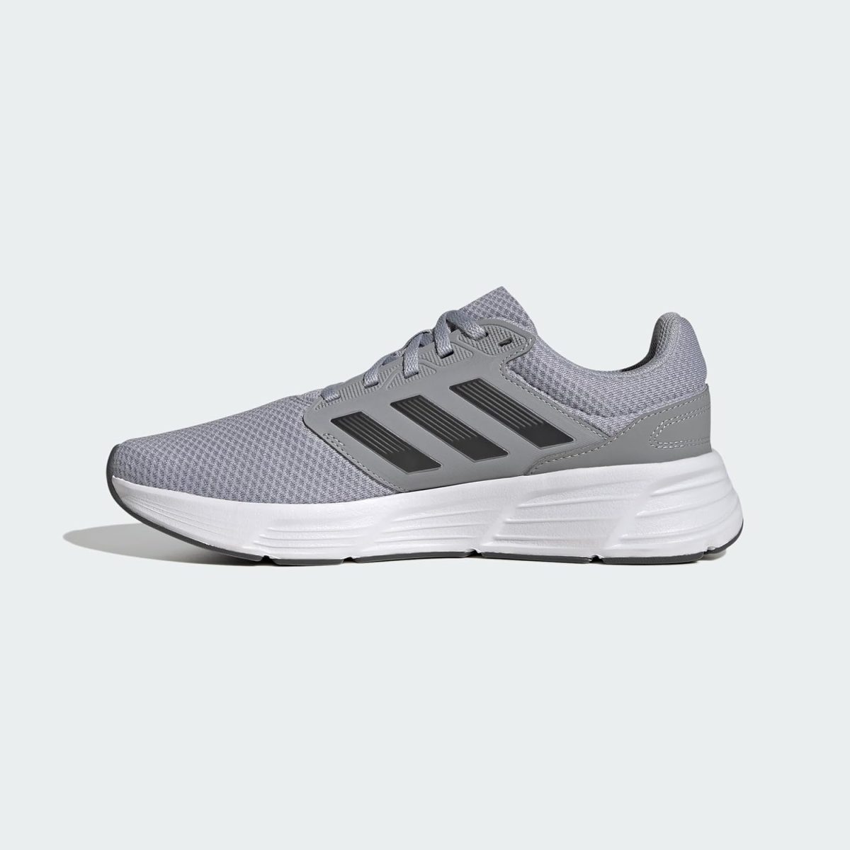 ⁦adidas Galaxy 6 mens Shoes⁩ - الصورة ⁦2⁩
