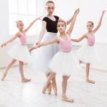 ⁦3Layered Tulle Tutu Skirt, Girl With Bow, Ballet Dress Up Kids Tutu Skirt⁩ - الصورة ⁦5⁩