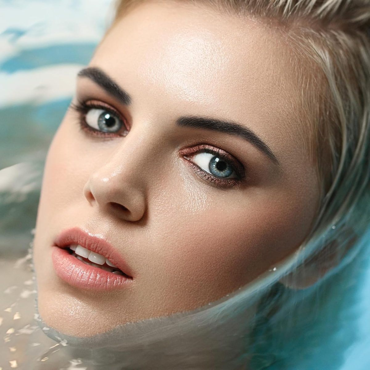 ⁦Dual-Color Eyebrow, One Step Eyebrow Stamp-Brow Powder Hairline Powder, All-day Wear Effortlessly, Waterproof Smudge-proof⁩ - الصورة ⁦5⁩