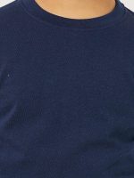 ⁦Styli Boys Solid Round Neck T-Shirt⁩ - الصورة ⁦4⁩