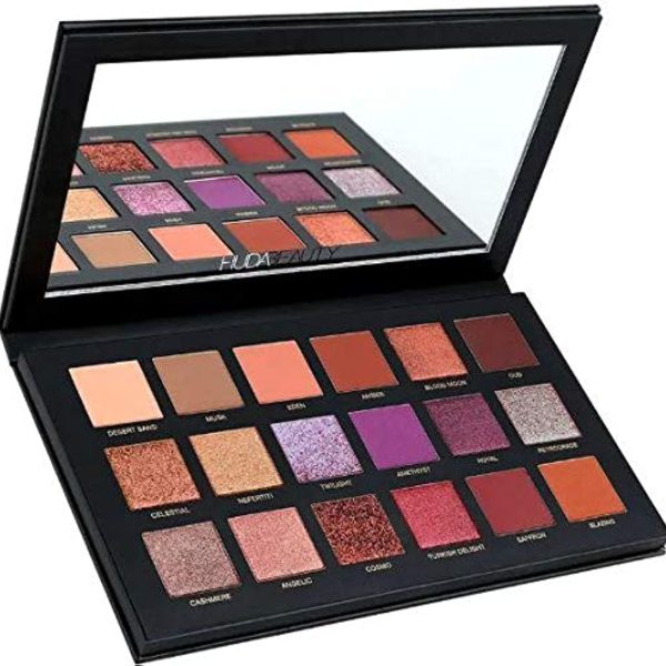 Huda Beauty Textured Eyeshadow Palette Rose Gold Edition