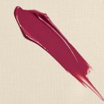 ⁦Honest Beauty Hydrating Liquid Lipstick with Hyaluronic Acid + Avocado Oil | EWG Verified, Vegan + Cruelty Free | Fearless, .12 fl oz⁩ - الصورة ⁦2⁩