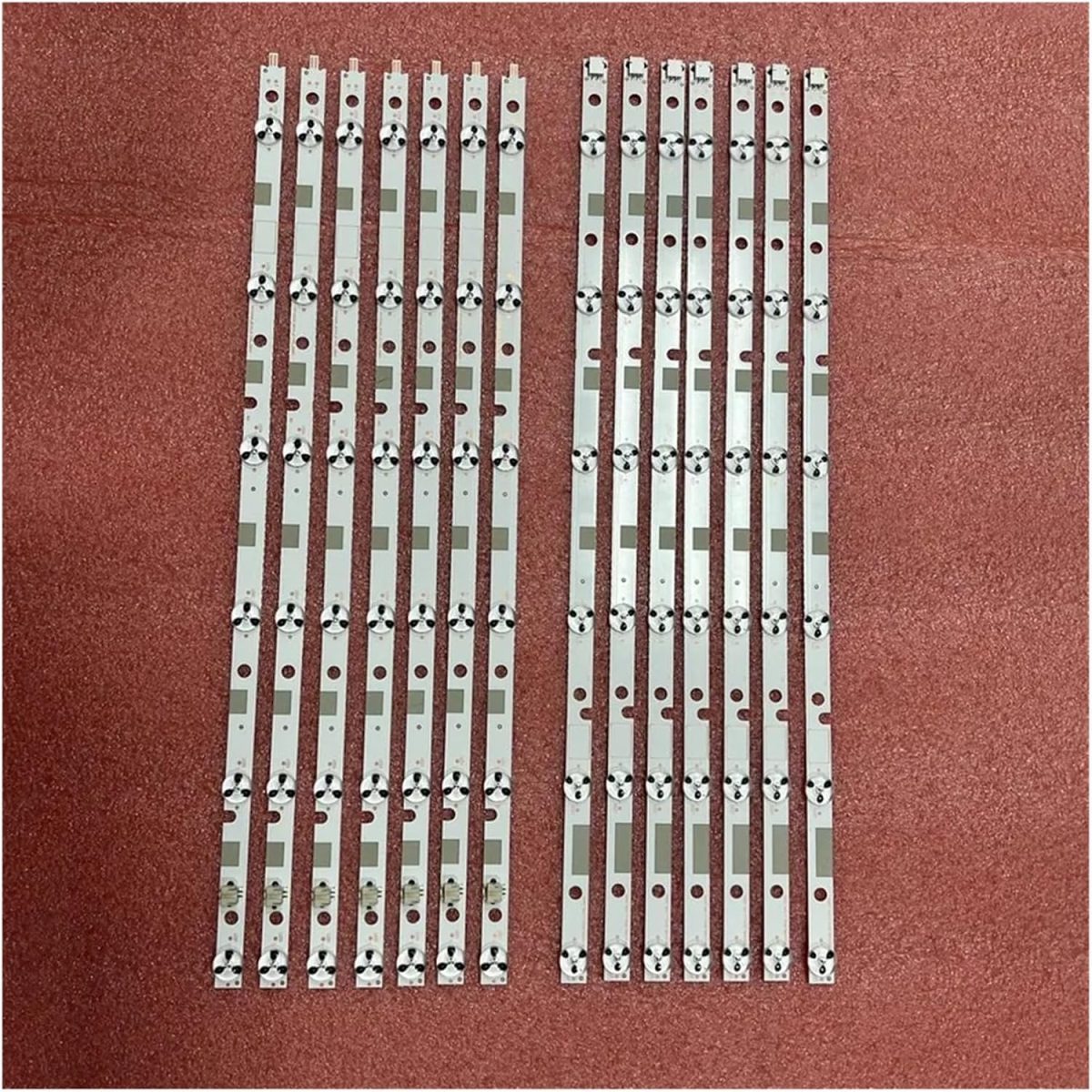 ⁦LED Backlight Strips for To.shi/ba 42L7453D 42L7453RB 42L6463DG 96.42S28.001 SVT420A81 L R LC420DUK SG K2⁩ - الصورة ⁦2⁩