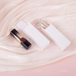 ⁦AUEAR, 50 Pack White Kraft Paper Lipstick Boxes Empty Lip Gross Box 3.35'x1.1'x1.1' Rectangle Lip Balm Boxes Perfume Essence Oil Packaging Cases for DIY Lip Gloss Gift Packing⁩ - الصورة ⁦2⁩