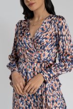 ⁦NICHII Women Top Ls⁩ - الصورة ⁦5⁩