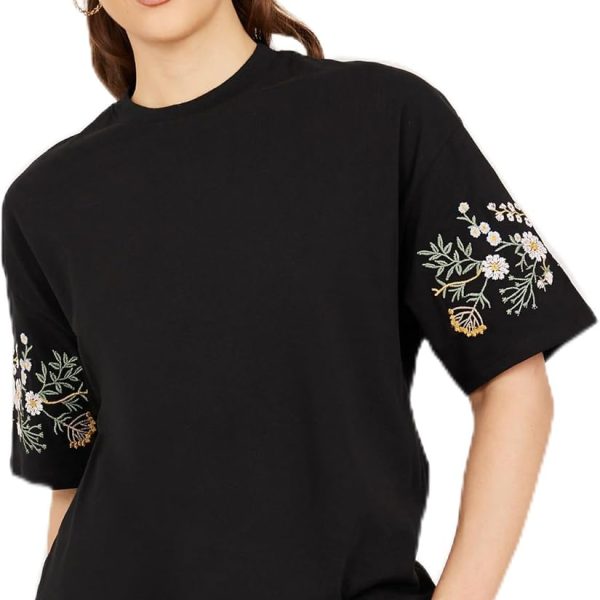 Styli Women Oversized Embroidered Longline T-Shirt