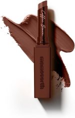 ماما ايرث احمر شفاه لوكس مات يدوم طويلا مع زيت باشن فروت وفيتامين E - 2 غرام | بني كوفي يدوم لمدة 16 ساعة | لون عالي التاثير | معتمد من صنع امن