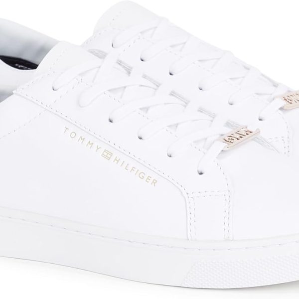 Tommy Hilfiger Essential womens Runner Sneaker