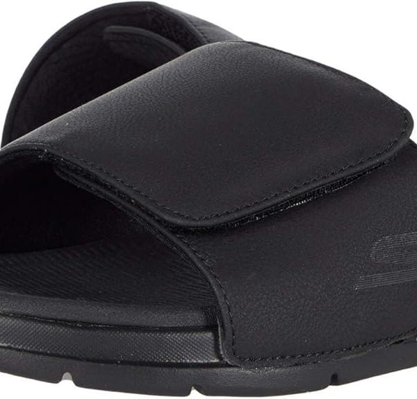 صندل رياضي للشاطئ والاستحمام جو كونسيستنت ببطانة إسفنجية للرجال من سكيتشرز