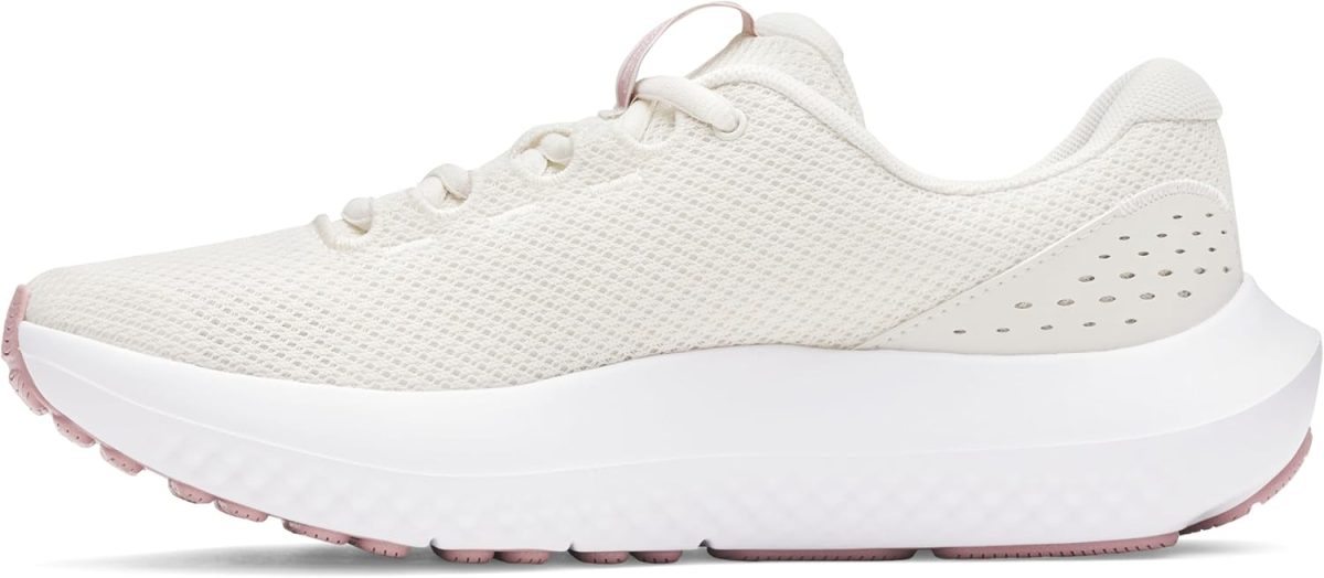 ⁦Under Armour Women's Charged Surge 4 Running Shoe⁩ - الصورة ⁦2⁩