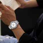 ⁦XMUXI Compatible with Samsung Galaxy Watch 6 Classic Band 43mm 47mm, No Gaps Galaxy Watch 5 Pro 45mm Galaxy Watch 7/6/5/4 40mm 44mm Samsung Watch 4 Classic Stainless Steel Metal Band⁩ - الصورة ⁦4⁩