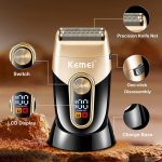 ⁦KEMEI Electric Shavers for Men, Cordless Foil Professional Barber Shavers, Reciprocating Twin Blade Razor Rechargeable Precision Beard Bald Head Trimmer with Display⁩ - الصورة ⁦2⁩