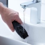 ⁦ماكينة تشذيب اللحية ER GB43 سوداء من باناسونيك متوفرة مع 20 إعداد طول 0.5 إلى 10 ملم وقاعدة شحن⁩ - الصورة ⁦7⁩