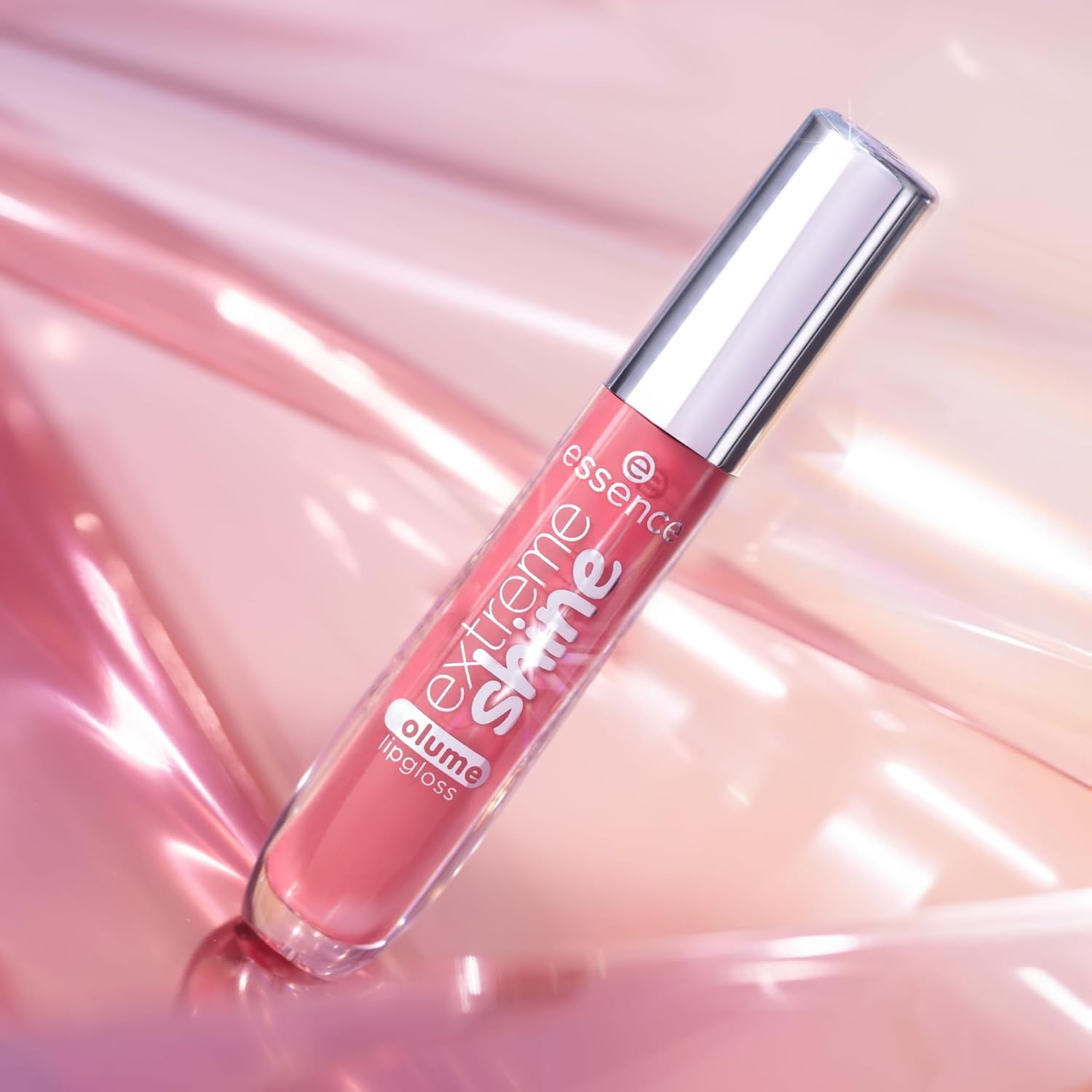 71NaRhX5EWL._AC_SL1500_.jpg essence extreme shine volume lip gloss, no. 18, pink, shiny, radiant fresh, translucent, vegan, oil-free, no preservatives, no parabens, pack of 1 (5 ml) - الصورة 8