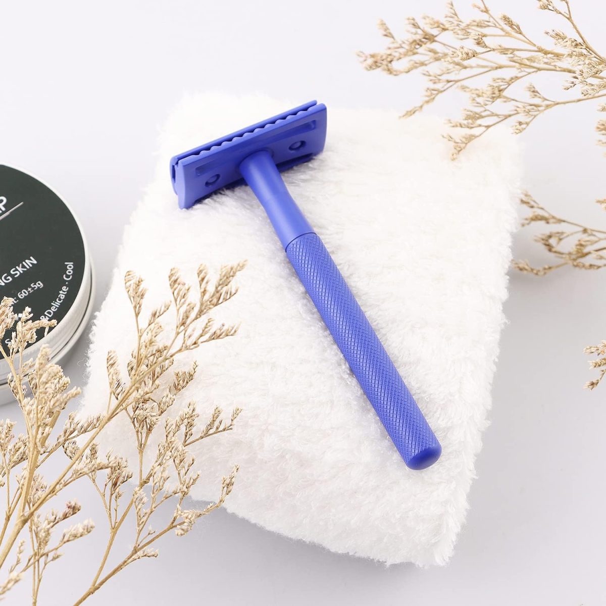 ⁦KINGHOOD Brass Single Blade Razor Safety Razor Metal Double Edge Razor One Blade Razor with 10 Blades Long Handle Weighted Eco-Friendly Reusable Razor⁩ - الصورة ⁦9⁩