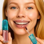 ⁦ملمع شفاه وملمع شفاه مرطب، مرطب يدوم طويلا، محدد شفاه عالي الصبغة، بلش، غير لزج، مكياج شفاه مقاوم للانتقال للنساء⁩ - الصورة ⁦6⁩